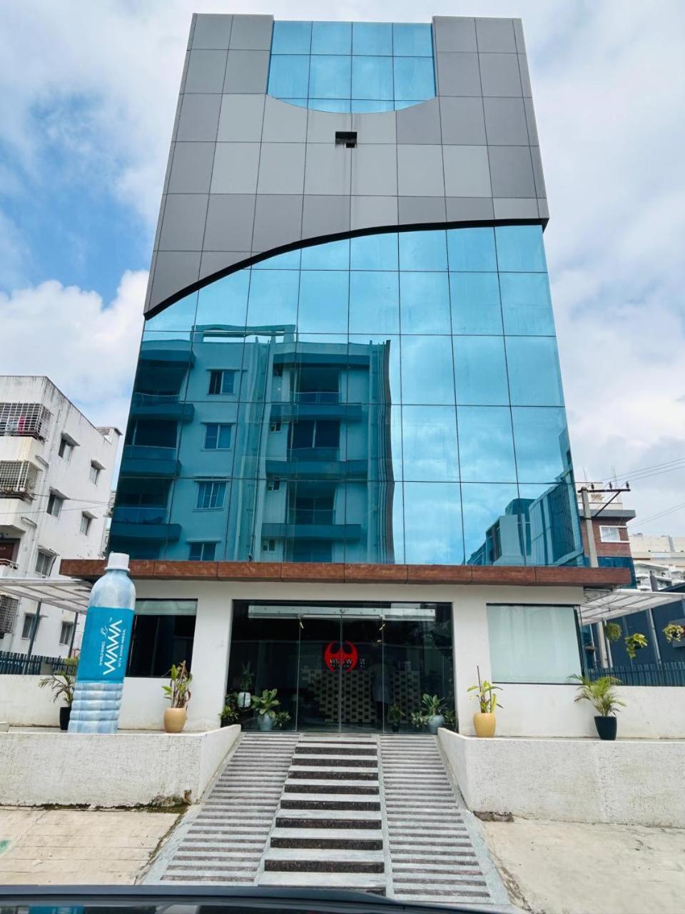 Wild Wings Premium Hotel Haidarábád Kültér fotó