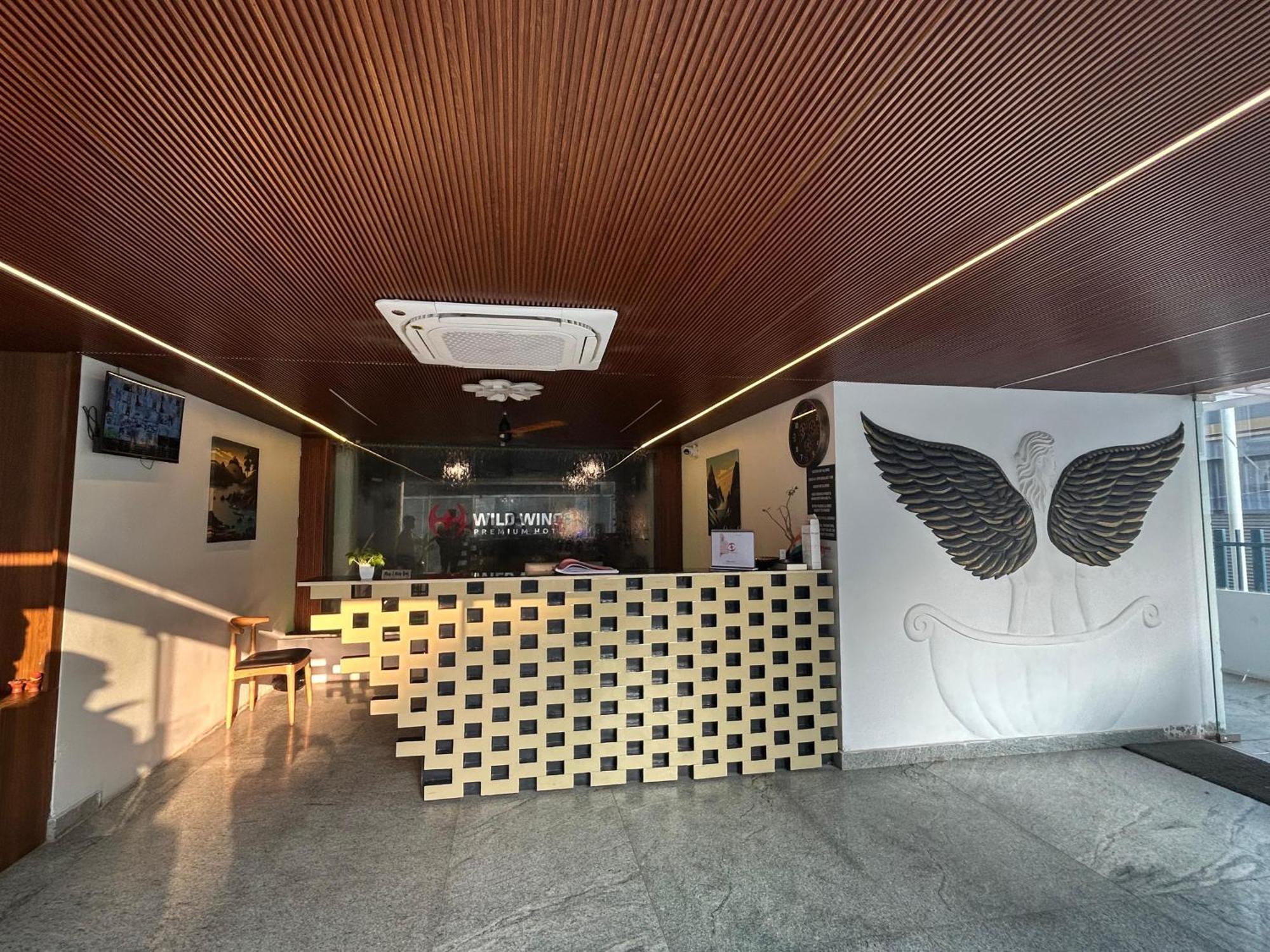 Wild Wings Premium Hotel Haidarábád Kültér fotó